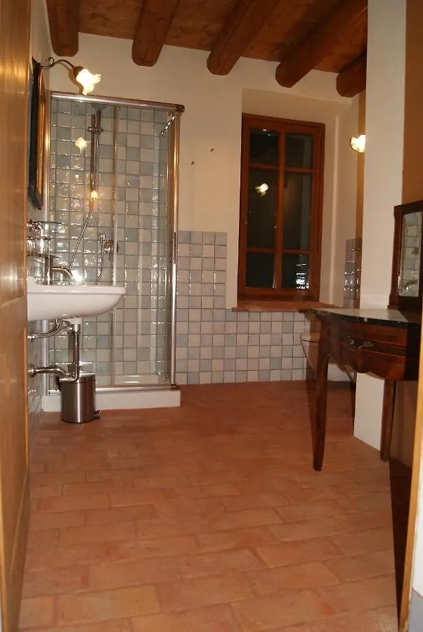 I Barbasse Primavera Apartment Monzambano